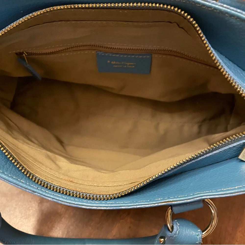 Vintage Salvatore Ferragamo Leather Shoulder Bag - Picture 8 of 12